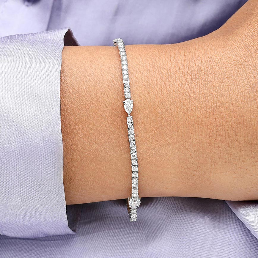 3.0 Carat Station Line lab Grown Bracelets in  14k Gold